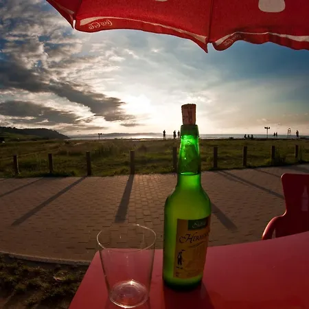 مكان تخييم Playa De Vega ريباذيسييّا